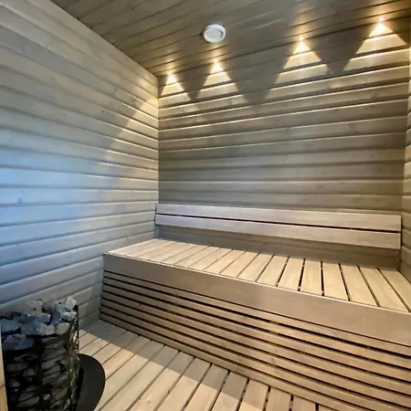 シャレー House
