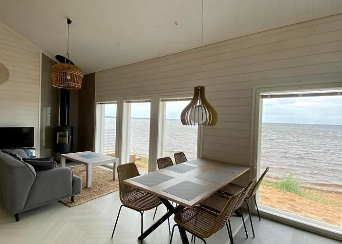 House 木屋 卡拉约基